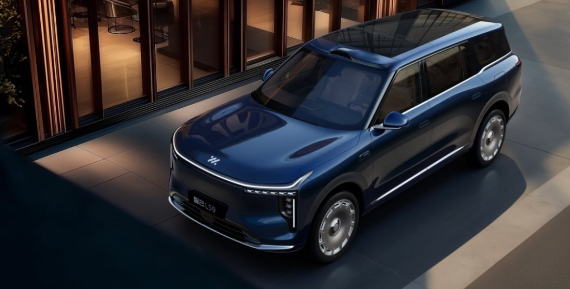 2025广州车展，9系旗舰，6系爆品，都在智己！