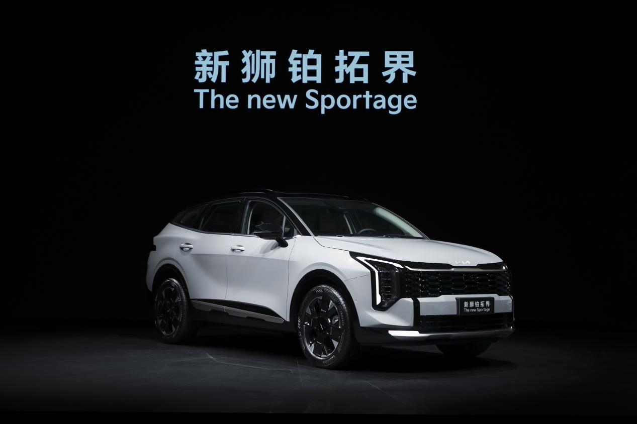 李娜倾情代言新狮铂拓界 起亚携全明星车型闪耀广州车展