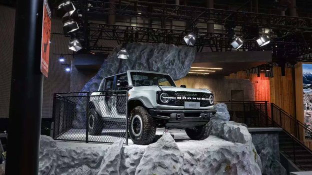 智趣烈马、新蒙迪欧双星领衔，福特全明星阵容登陆2025广州车展