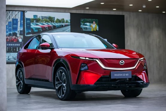 全球好车EZ-60领衔 长安马自达新能源矩阵闪耀广州车展