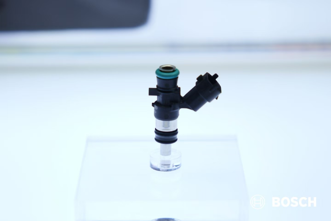 博世智能出行售后亮相2025上海法兰克福汽配展