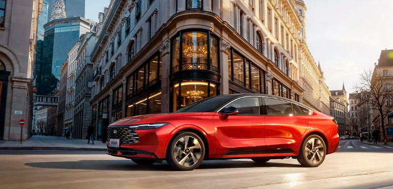 12月重磅新车一览：岚图追光 L、宝骏华境S等扎堆登场