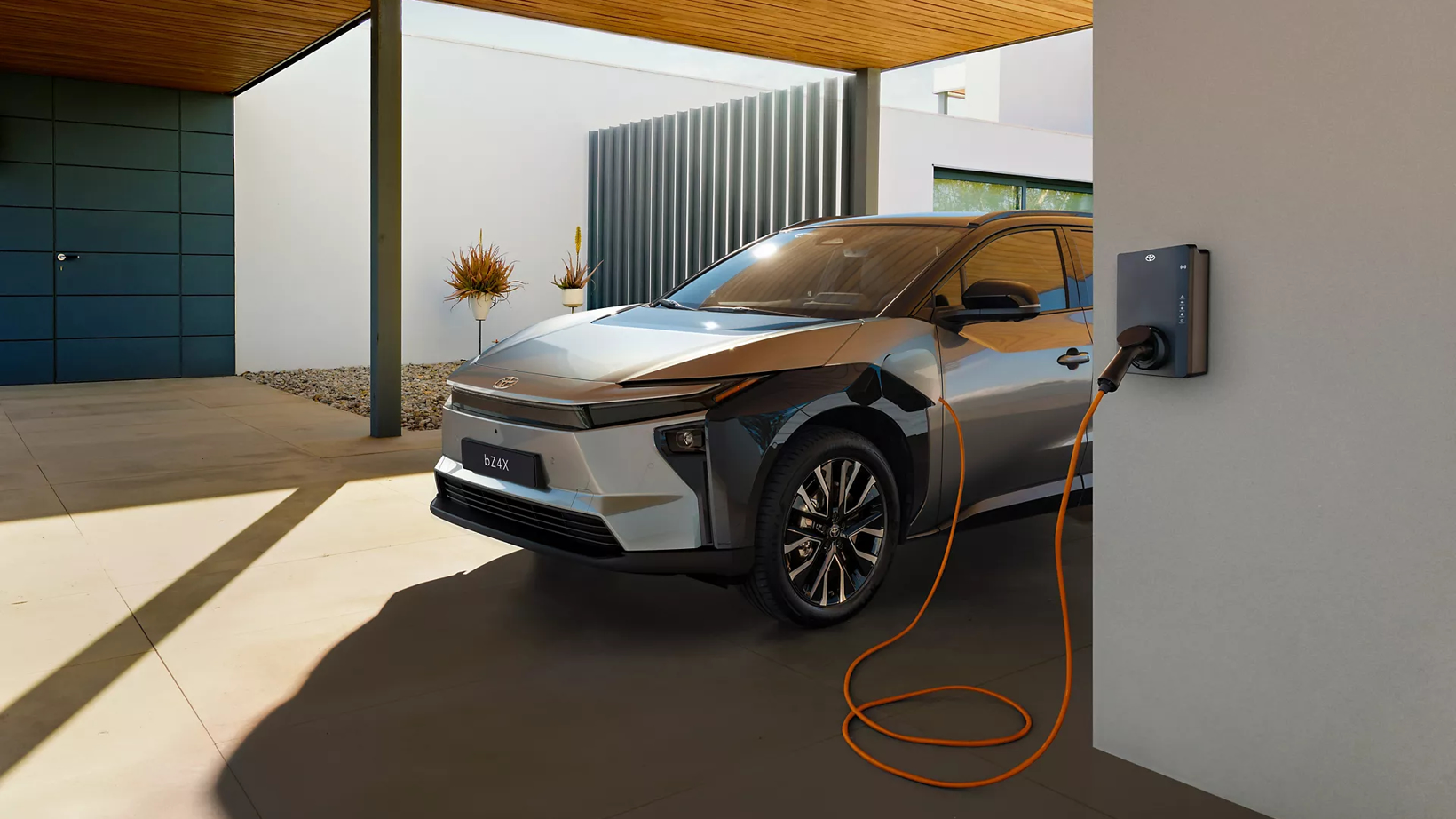 《专家专论｜方建华：全固态电池如何迈出“临门一脚”，走向“万里长征”？》