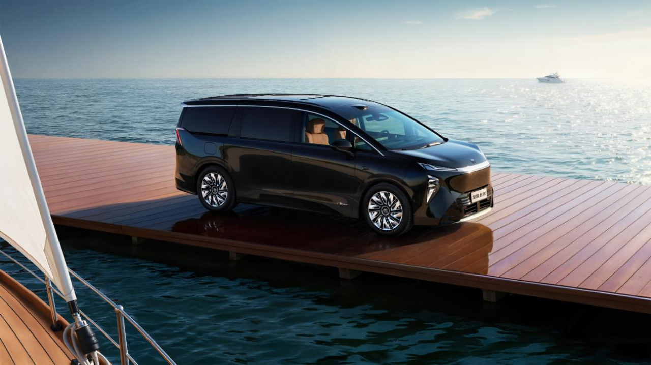 售价43.99万~46.99万元，别克新能源旗舰MPV至境世家上市