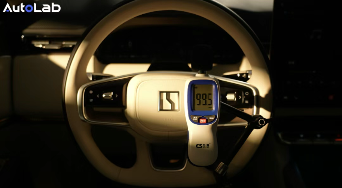 AudioLab丨“宾利同款”的极氪9X，音响学到几成功力？