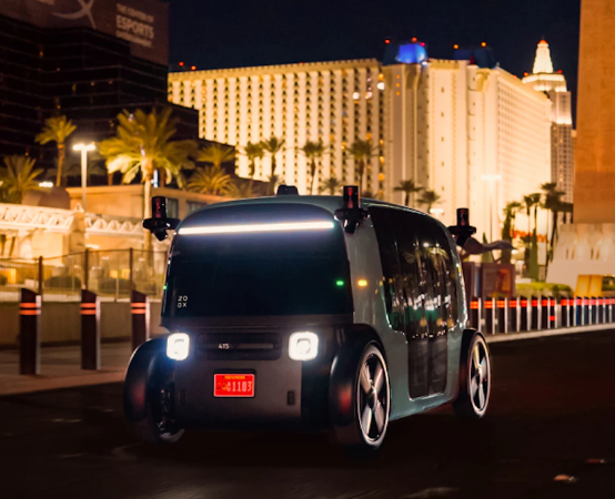 Zoox将因软件故障在美国召回332辆自动驾驶出租车