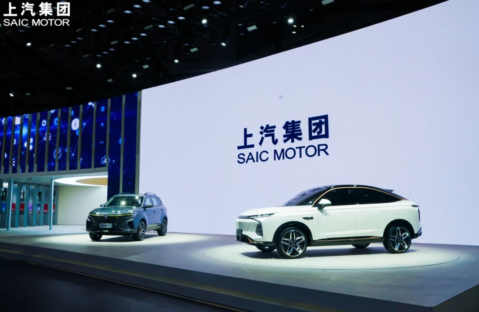 五年前定下的“flag”，车企完成了吗？｜看见2025