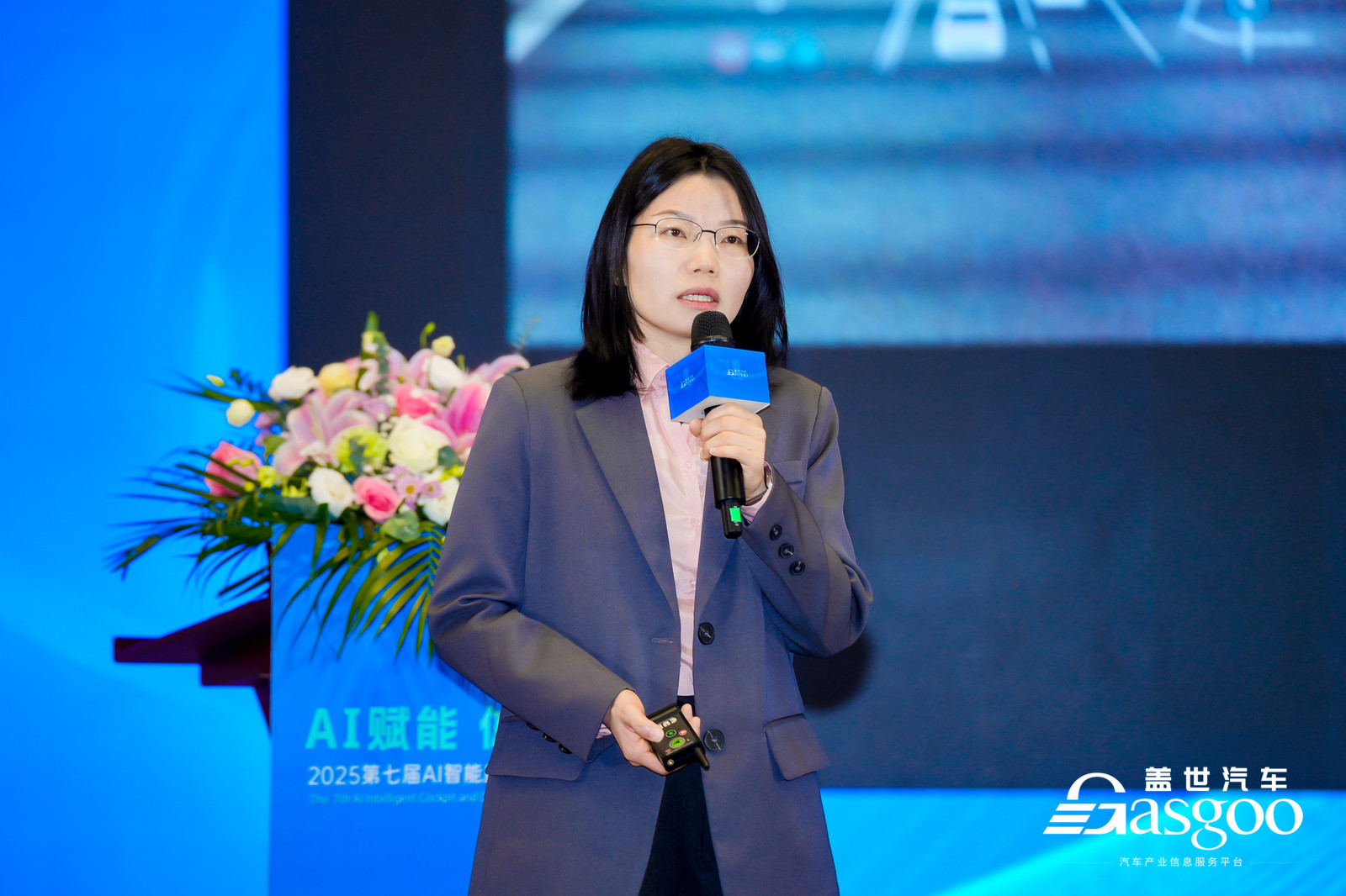 泽景电子：车载显示中的光学设计与视觉体验