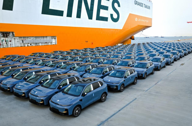 晓莺说 | 2025：中国汽车产业的结构换挡