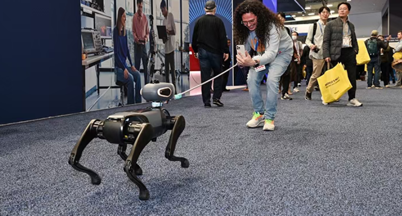 CES 2026：近60家企业参展，一文尽览中国机器人军团“硬实力”