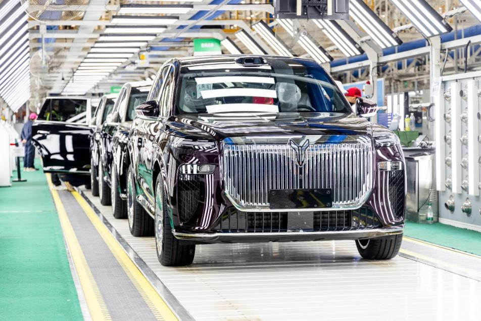 40秒下线一台车！岚图启动产能升级