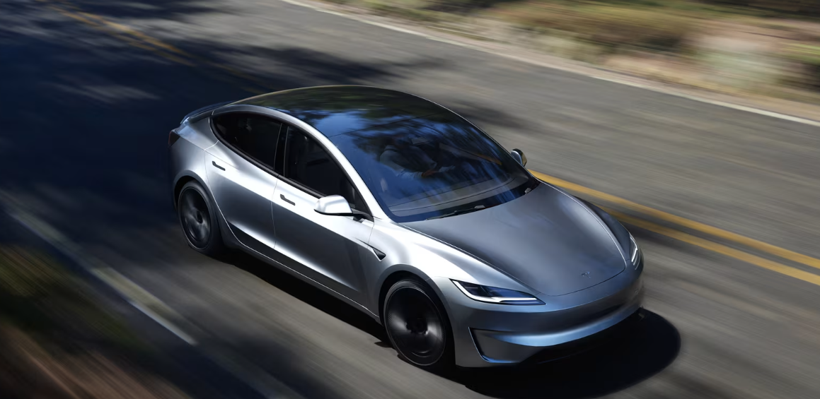 特斯拉悄然在部分Model Y车型中搭载AI4.5自动驾驶计算机