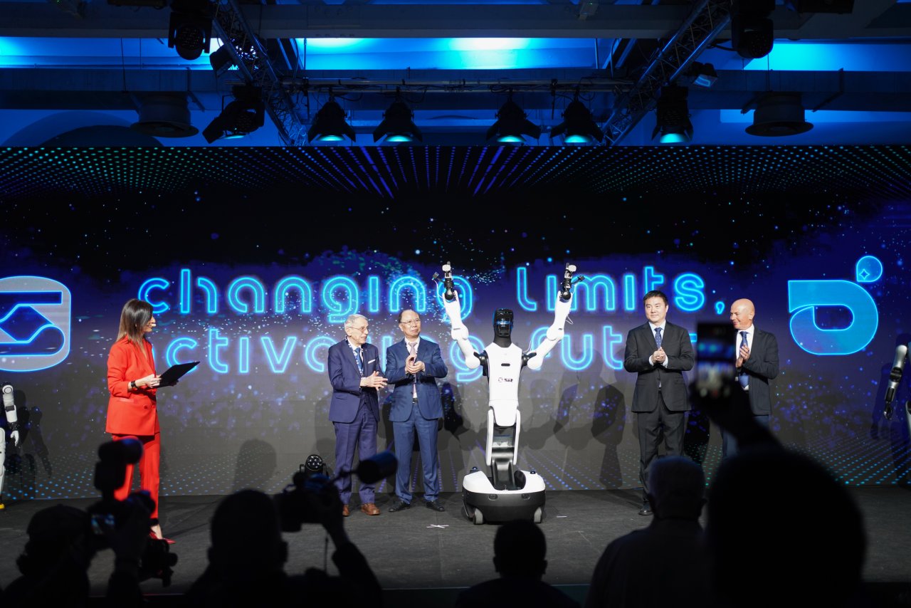 智元机器人在米兰完成欧洲首秀，宣布进军意大利