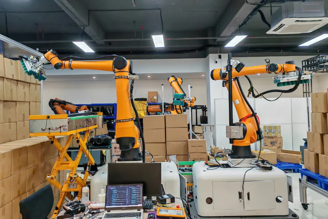 Seeds | 加速“工业具身大脑”落地，清华系创企完成近两千万元融资