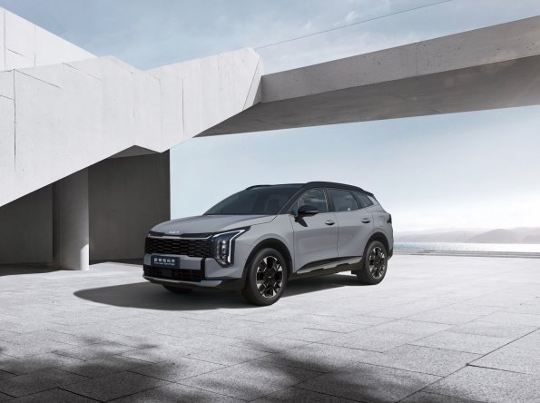 10.99万元起 起亚新狮铂拓界诚意上市