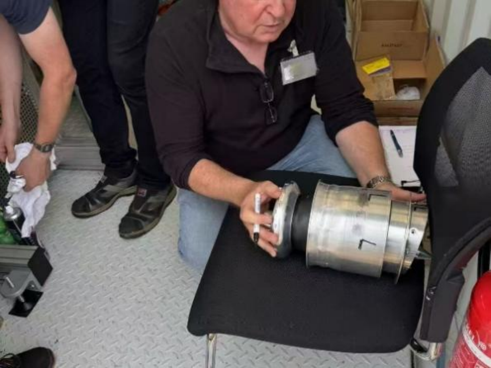 空悬性能被评A级，孔辉获奥迪总部定点