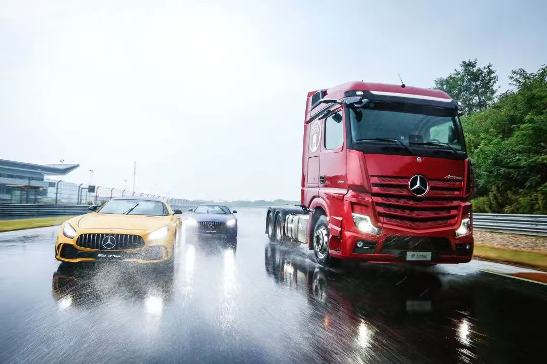 奔驰卡车向吉尔泰卡供应500辆新车