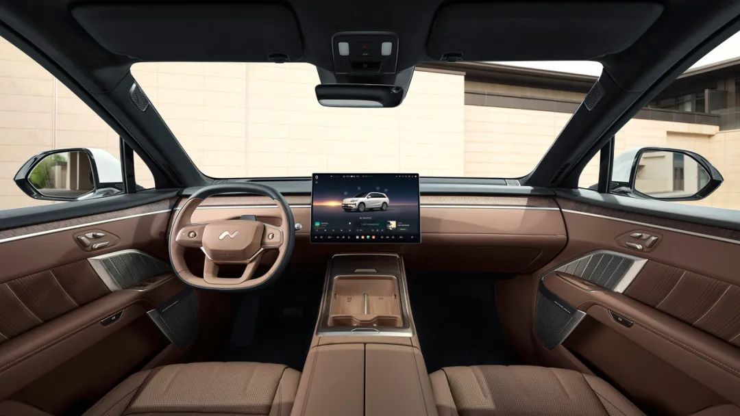 乐道L90 内饰.jpg 乐道L90 内饰.jpg