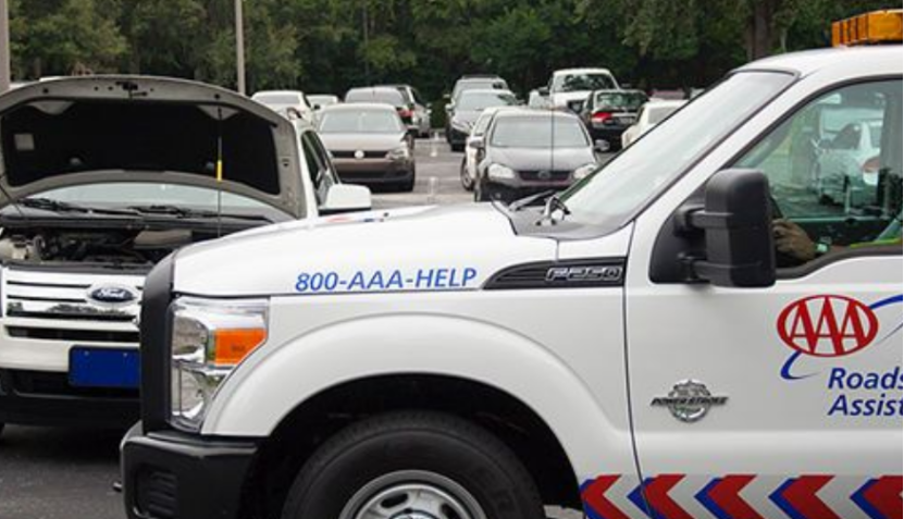 原油价格下跌，美国加油费却纹丝不动？