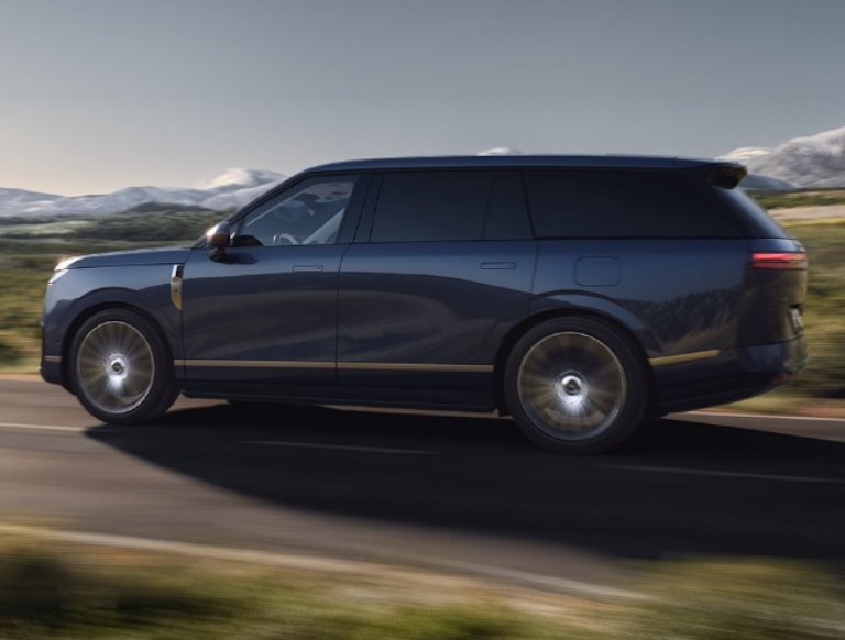 小鹏汽车与福耀集团深度合作