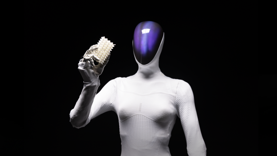 具身机器人牌桌上，坐满了“智驾人”