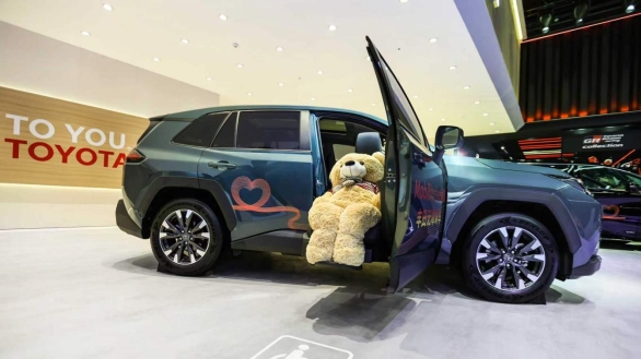 ab5e6074747a81df11f5c2d90ba7613d