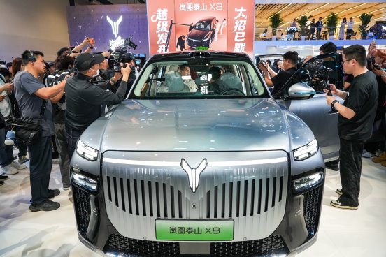 体系力成就确定性！岚图汽车乘风向上 北京车展交出硬核答卷