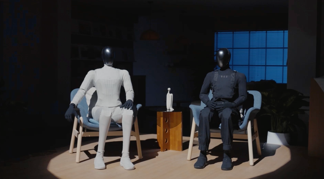 超维动力发布115个自由度全尺寸人形机器人“KAI”