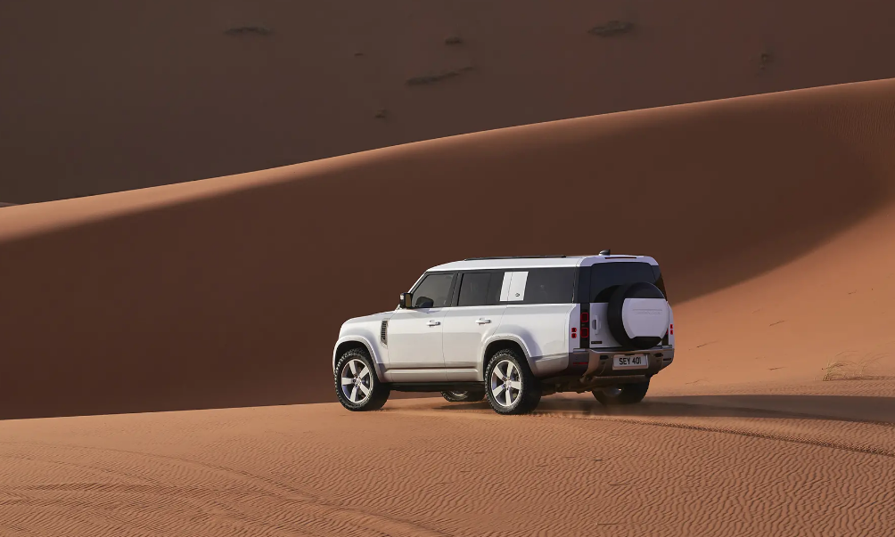 1198万元起路虎卫士130正式发布开启全员传奇之旅