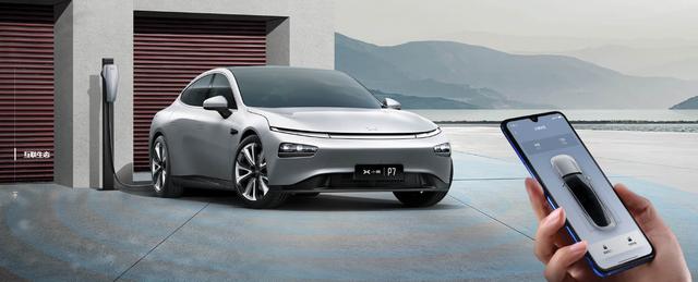 22.99万起 小鹏P7上市 要挑战的 除了Model 3还有续航660公里的它