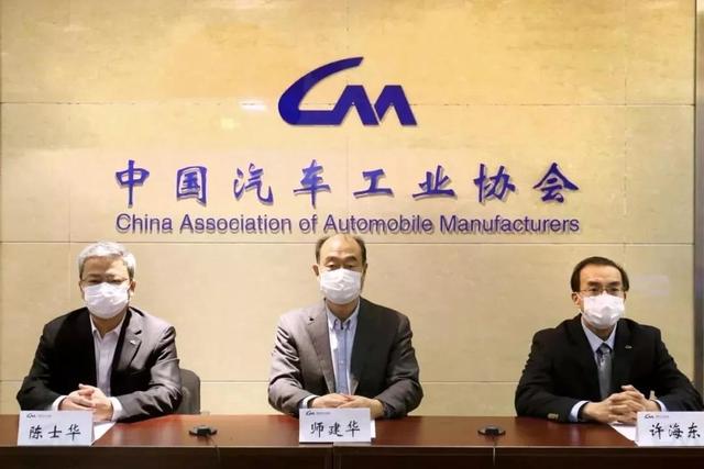 一月销量降幅明显,全年车市将低开高走,中汽协透露了这些信息