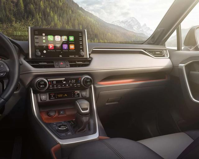 内饰轻松超过日系车的国产车，质量差距20年，你信吗？