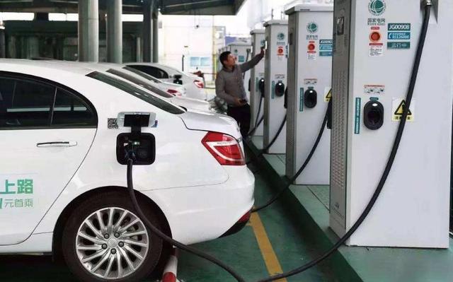 新能源车补贴新政出台：特斯拉涨价 蔚来是最大受益者