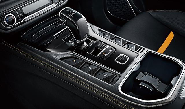 10.58万起售：动力配置全面升级 奔腾T77PRO亮点多多