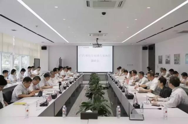 两天家企业,曾庆洪、冯兴亚的此番密集调研,为何备受业界关注?