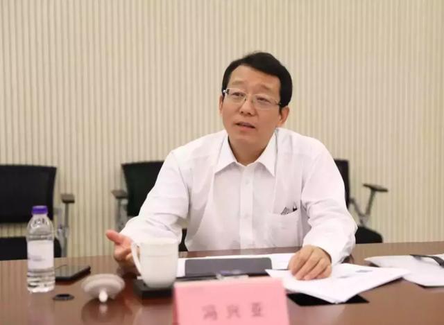 两天家企业,曾庆洪、冯兴亚的此番密集调研,为何备受业界关注?