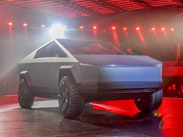 预订量超50万，2.9秒破百续航800公里，果然是特斯拉的皮卡