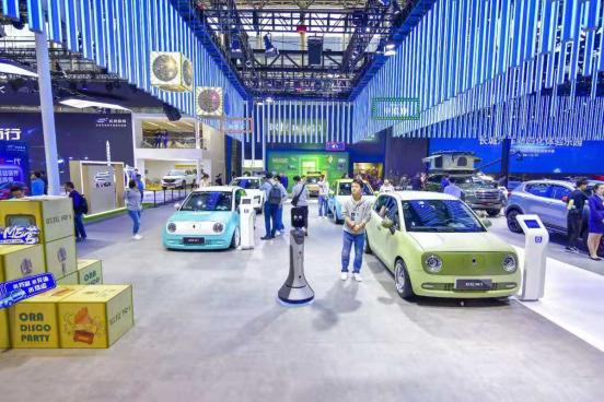 稳字当头,长城汽车11月再破11万辆,环比增长0.13%