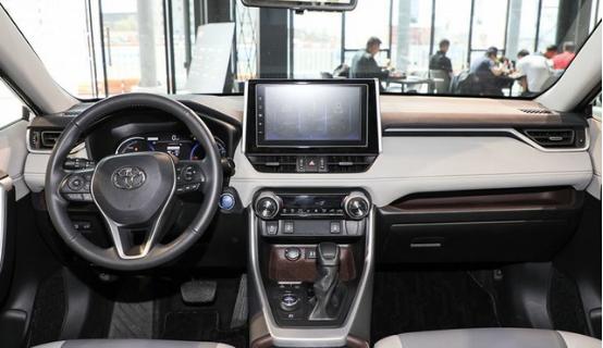 20万左右日系合资SUV对决,皓影高配低价,RAV4扛得住吗?