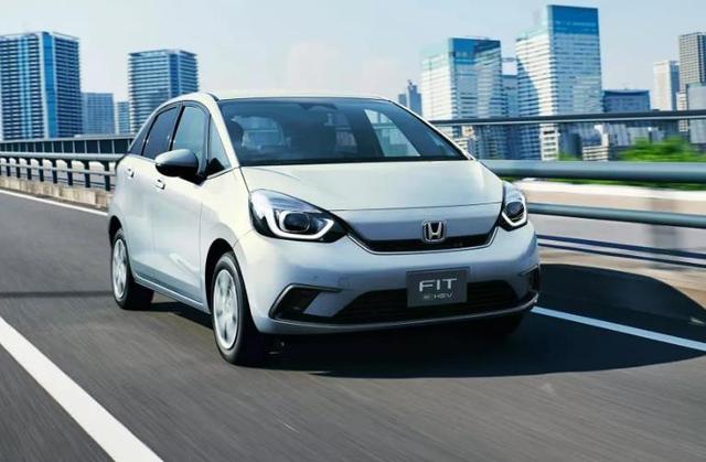 全新飞度已上市 外观萌萌动力配置是亮点 售价更意外