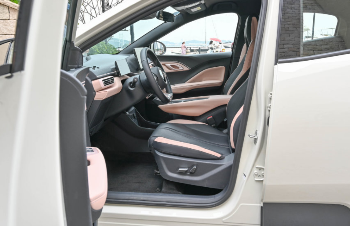 全网热议的比亚迪海鸥真那么超值？探店后总结9个点，你看香吗？