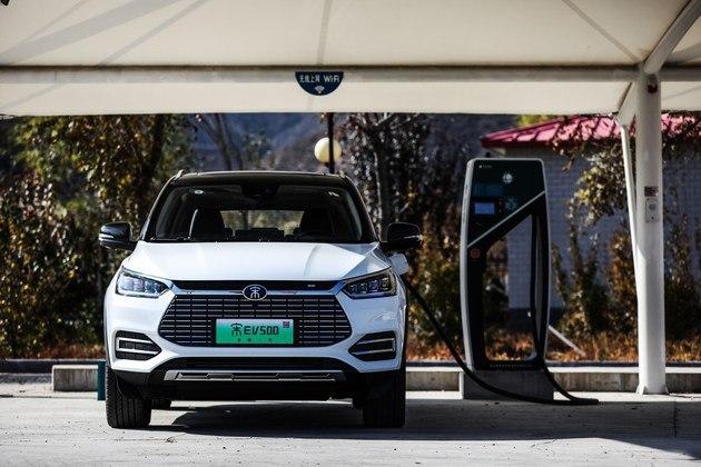 纯电动汽车“过放”导致趴窝,对动力电池到底有多大伤害?