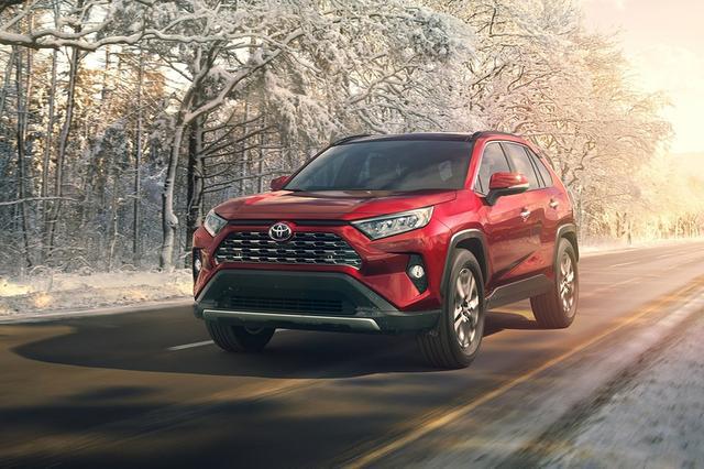 日系紧凑SUV大揭底，欧蓝德对比RAV4，谁才更值得买？