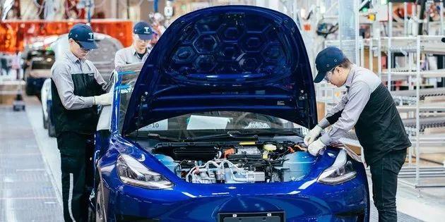 特斯拉Q3扭亏为盈,Model 3国产版开放预订 特斯拉Q3扭亏为盈,Model 3国产版开放预订