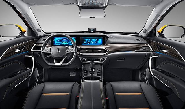 10.58万起售：动力配置全面升级 奔腾T77PRO亮点多多