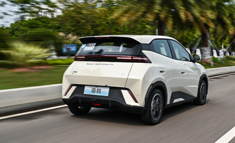 全网热议的比亚迪海鸥真那么超值？探店后总结9个点，你看香吗？