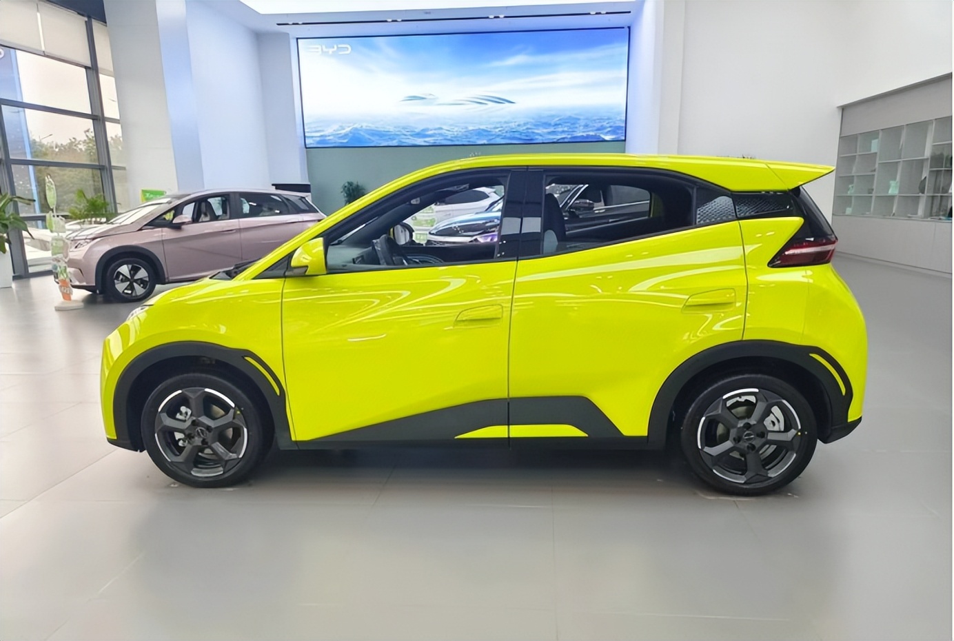 全网热议的比亚迪海鸥真那么超值？探店后总结9个点，你看香吗？