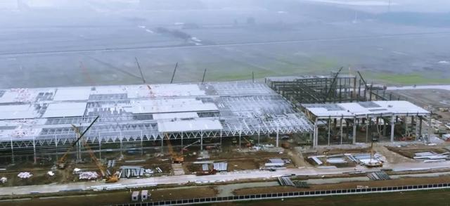 特斯拉model 3国产上市引热议,该高兴的到底是谁?