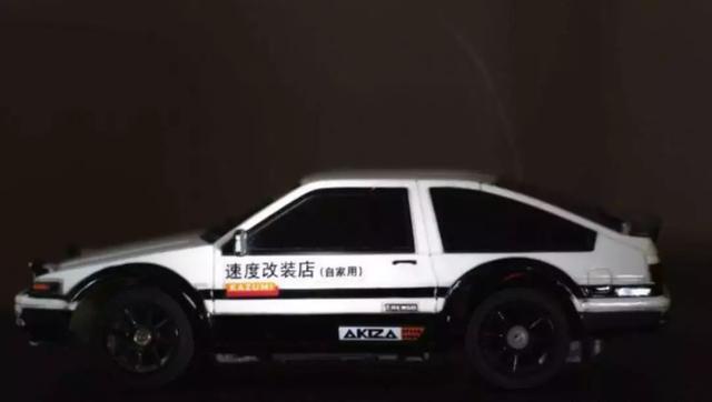 说好不哭,看完周杰伦的豪车,却羡慕哭了