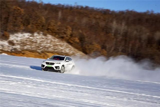 遇强则强，VV7混动家族挑战极限之旅